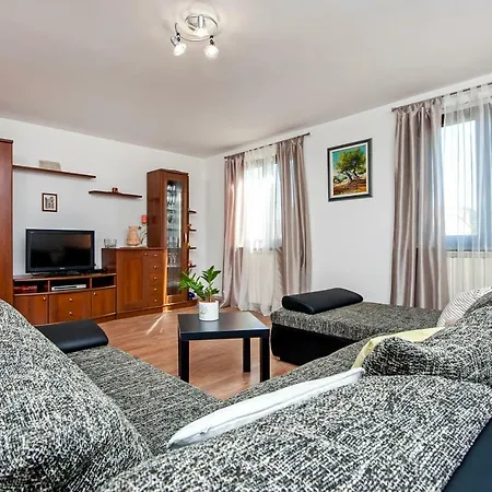 Nika Rovinj